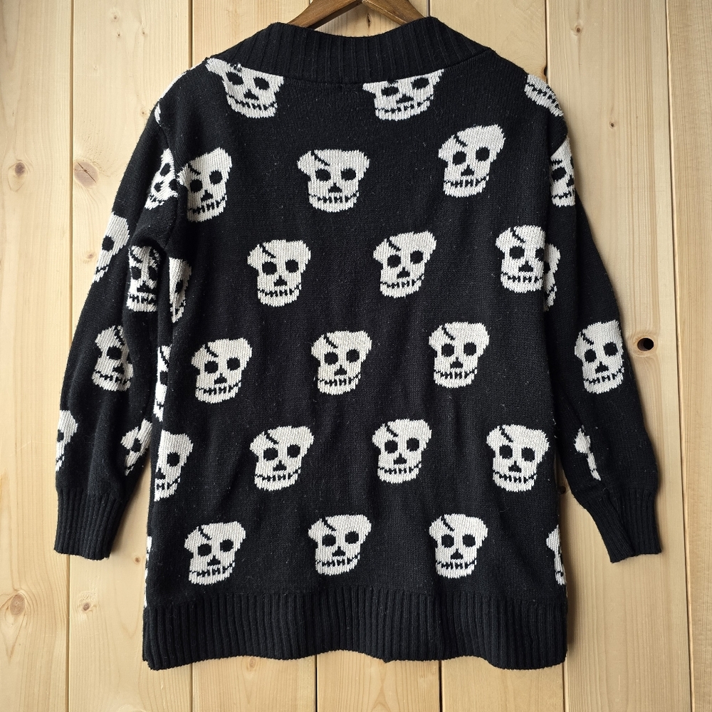 Whisper Skull Gothic Halloween Open Front Acrylic Sweater Cardigan Small - Picture 7 of 11